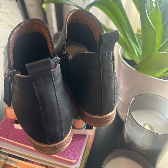 Bueno Vale Bootie Size 7.5/38 - Picture 5 of 9